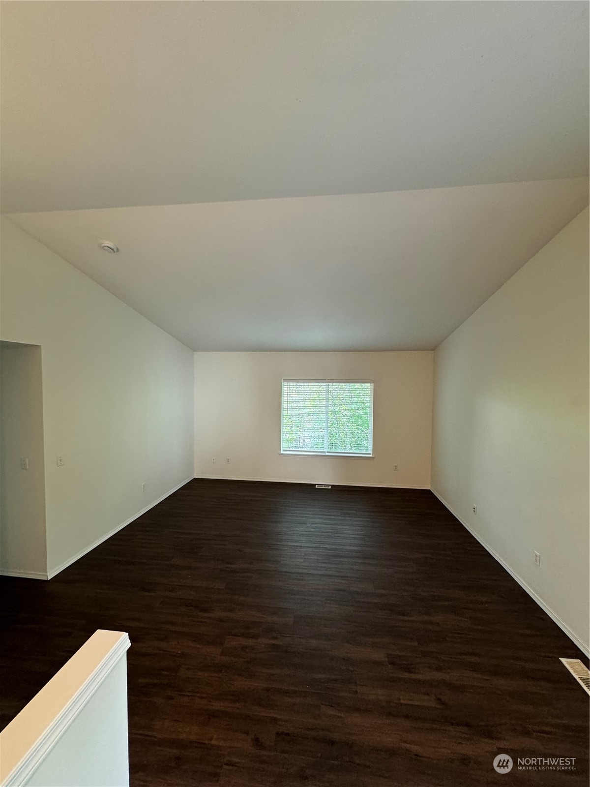 406 E 49th Street