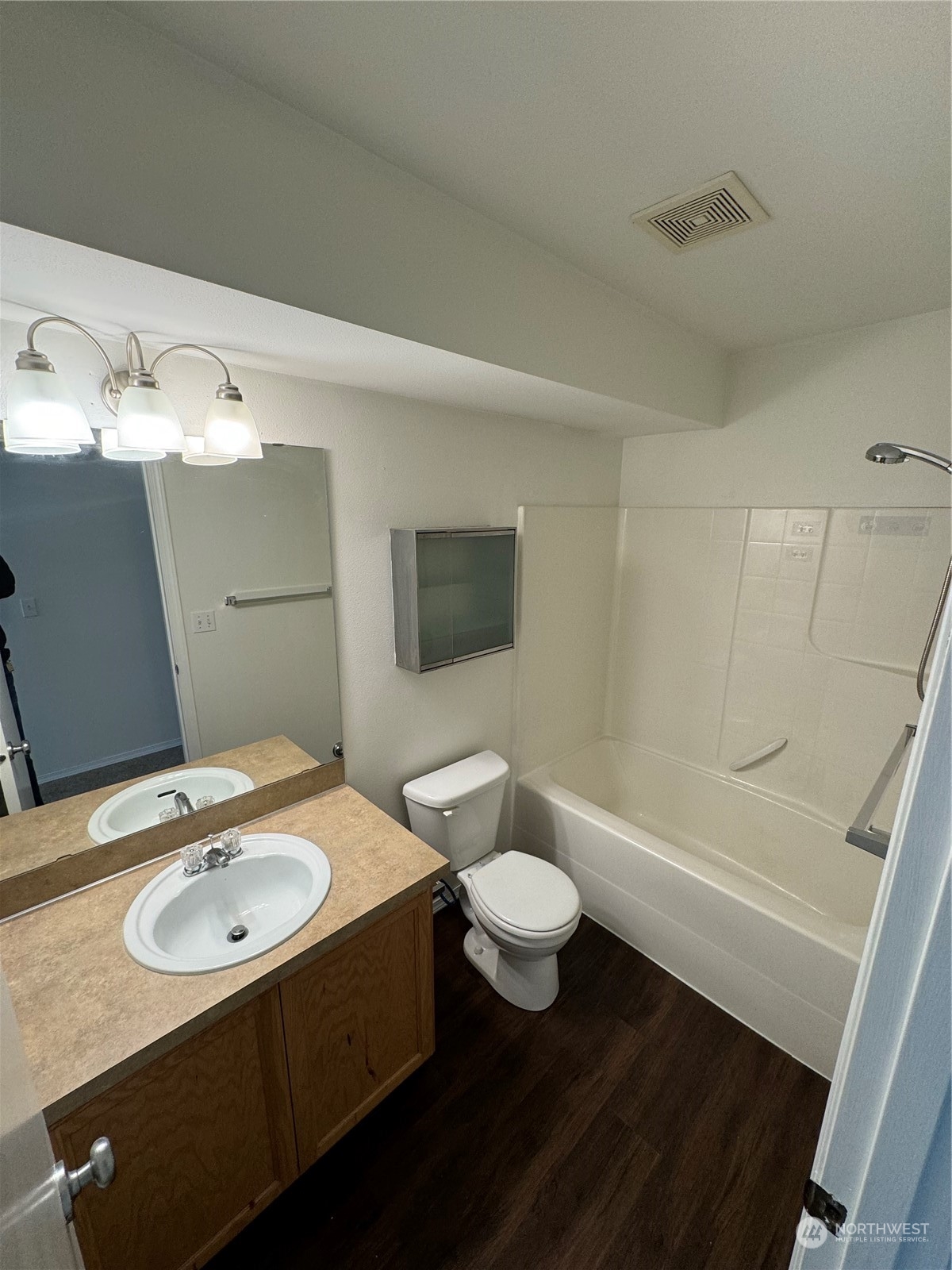 406 E 49th Street