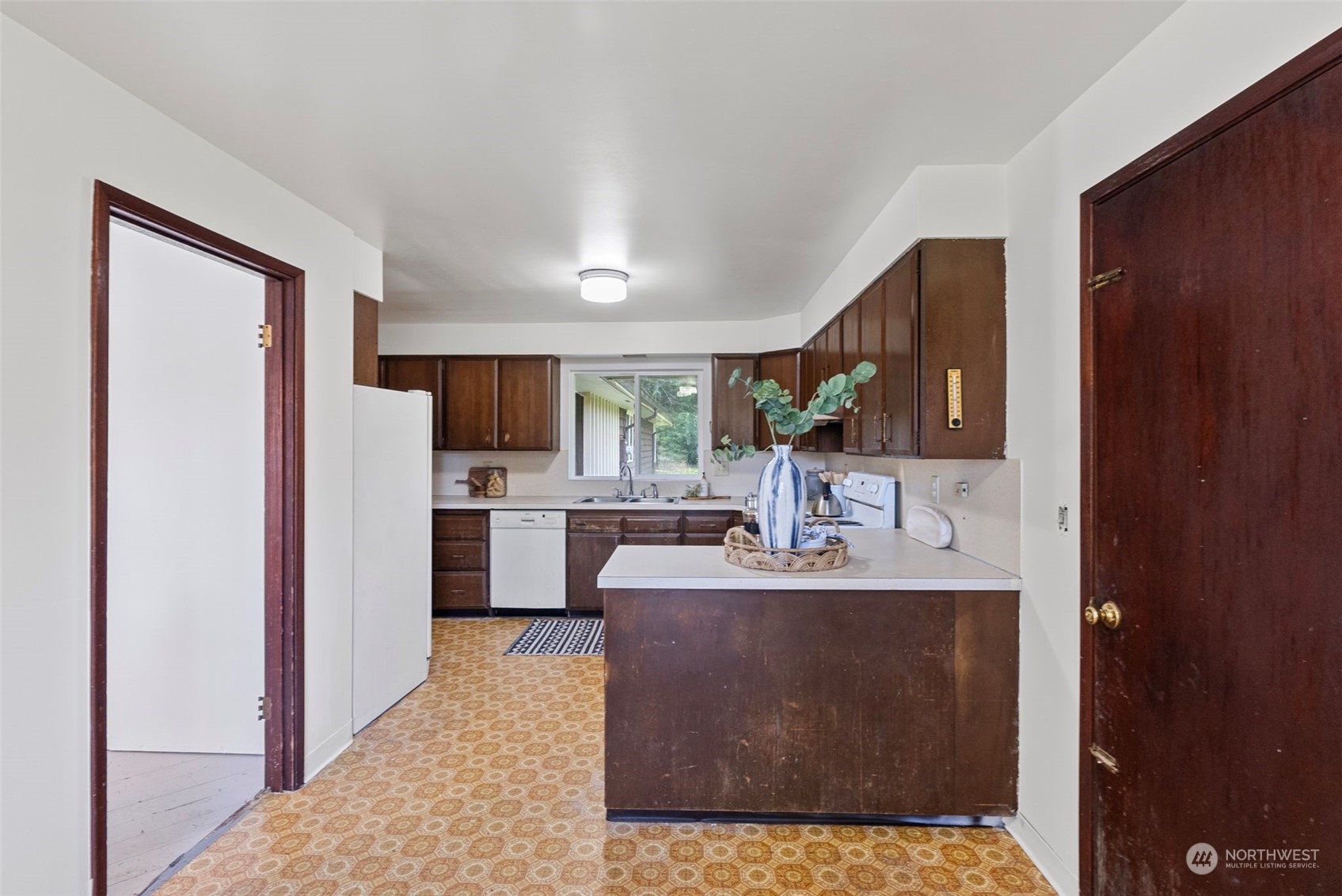 6382 Eagle Harbor Drive