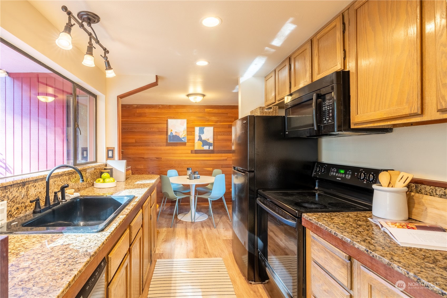 10743 Burke Avenue N Unit: 5