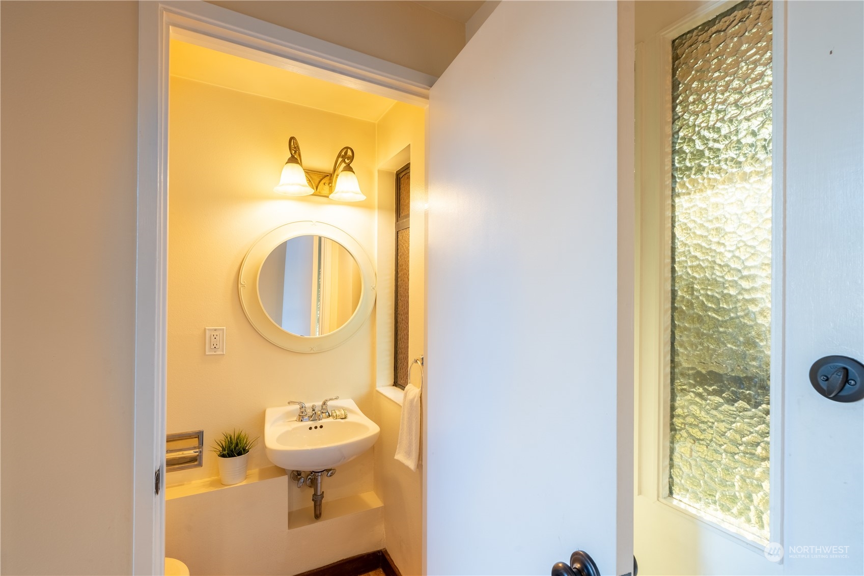 10743 Burke Avenue N Unit: 5