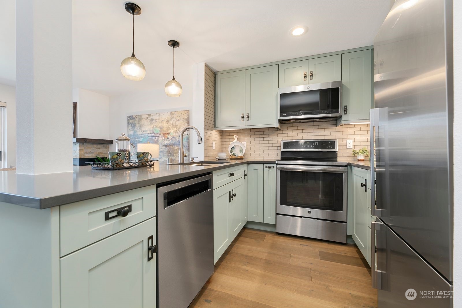 3044 14th Avenue W Unit: B103