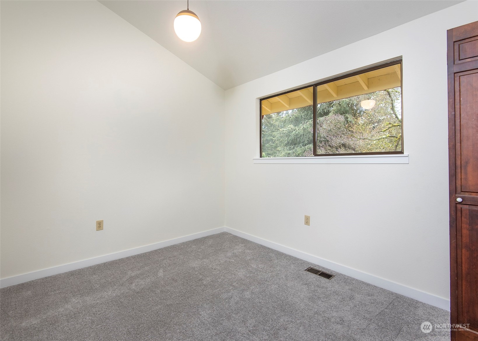 8522 SE 79th Place