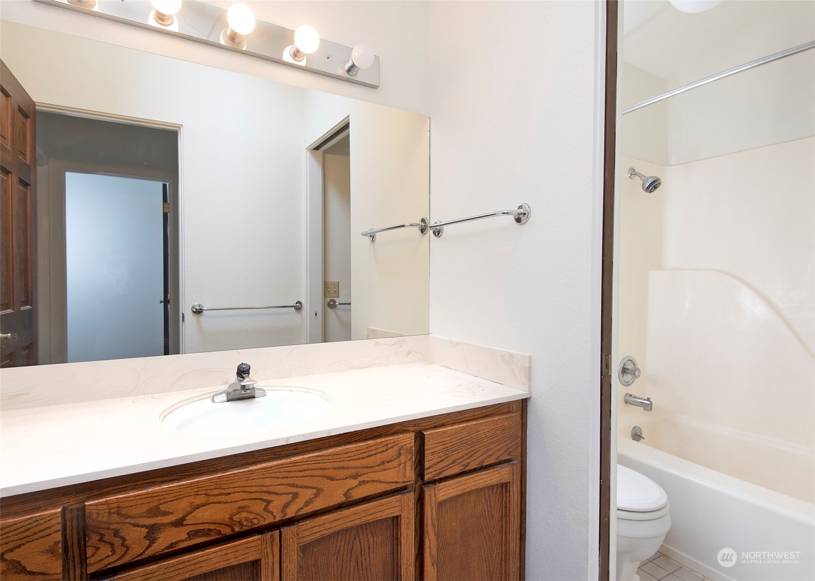 8522 SE 79th Place