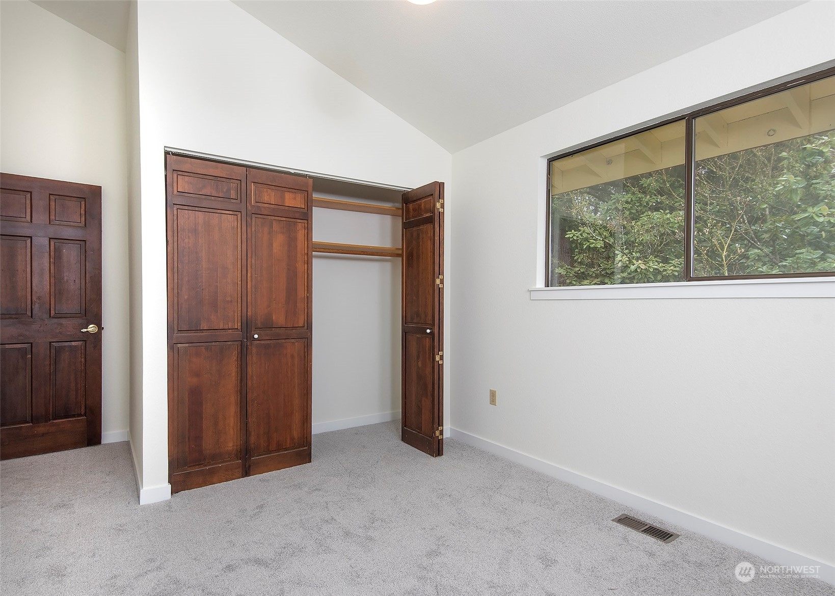 8522 SE 79th Place