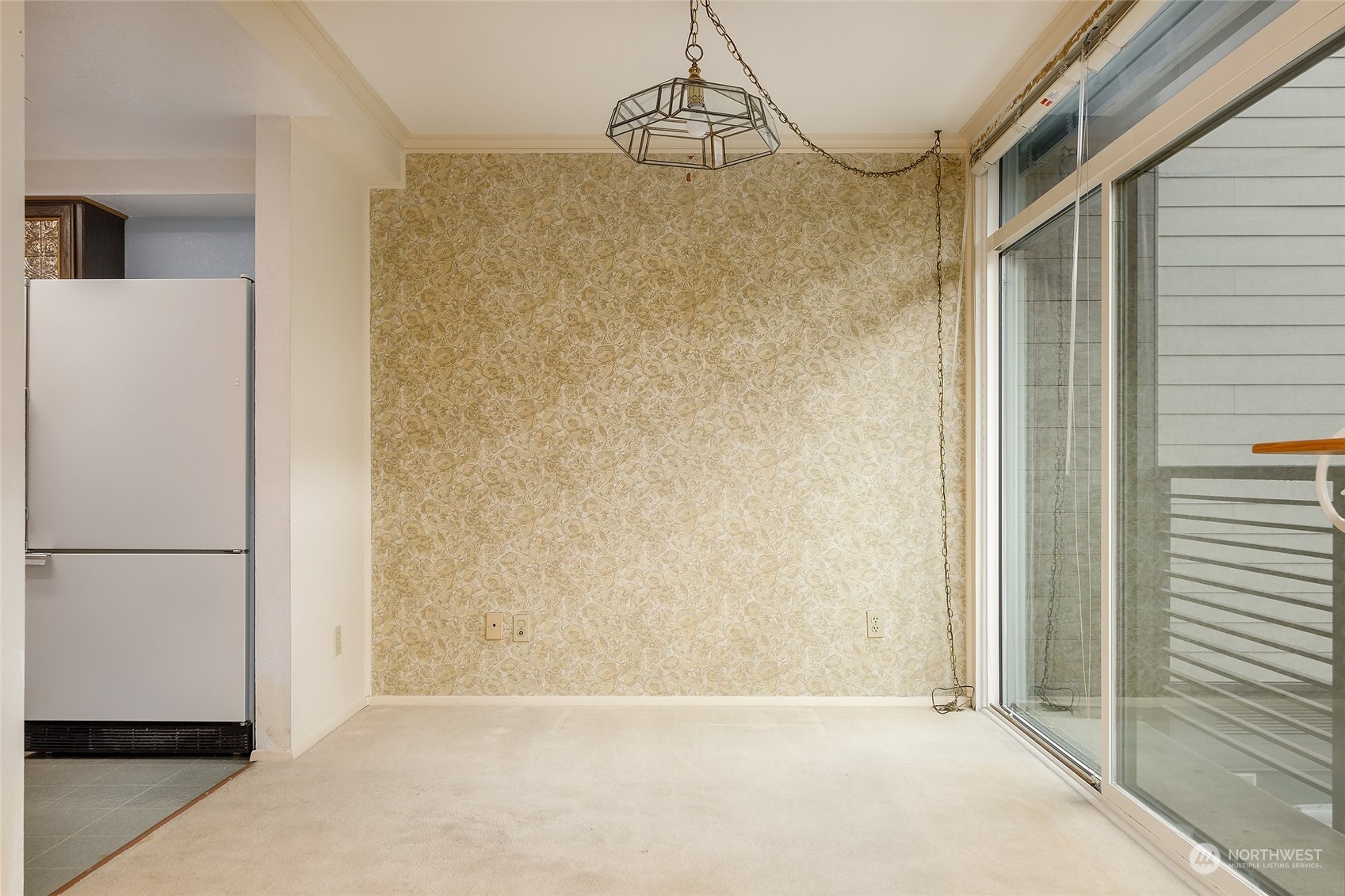 11300 1st Avenue NE Unit: 121