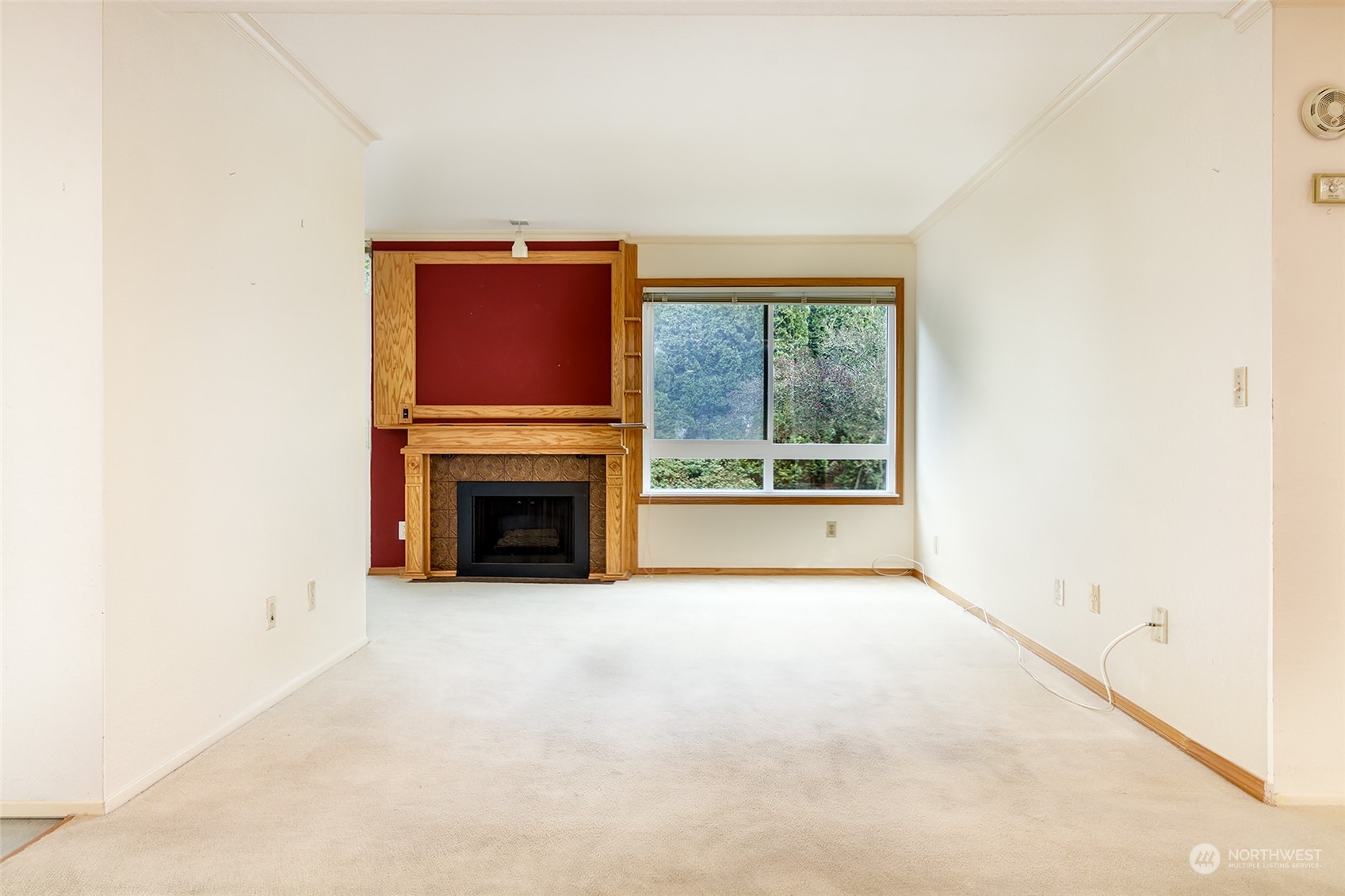 11300 1st Avenue NE Unit: 121