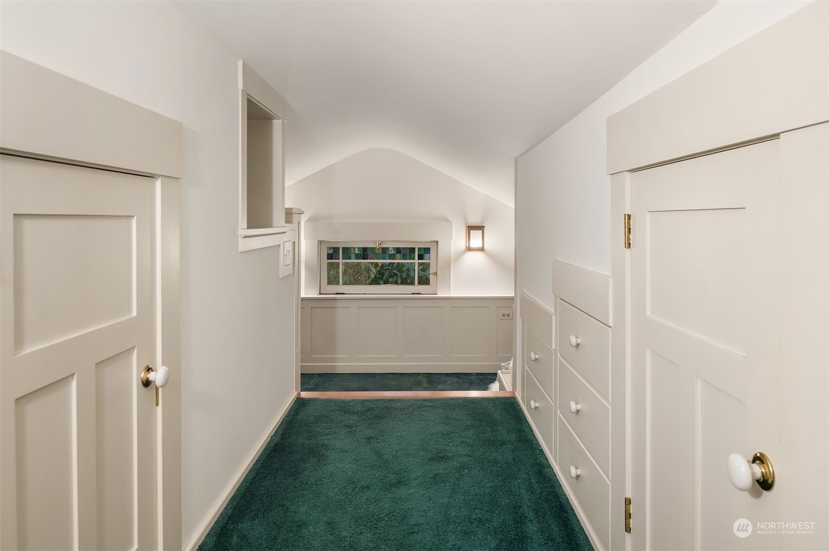 2406 2nd Avenue W