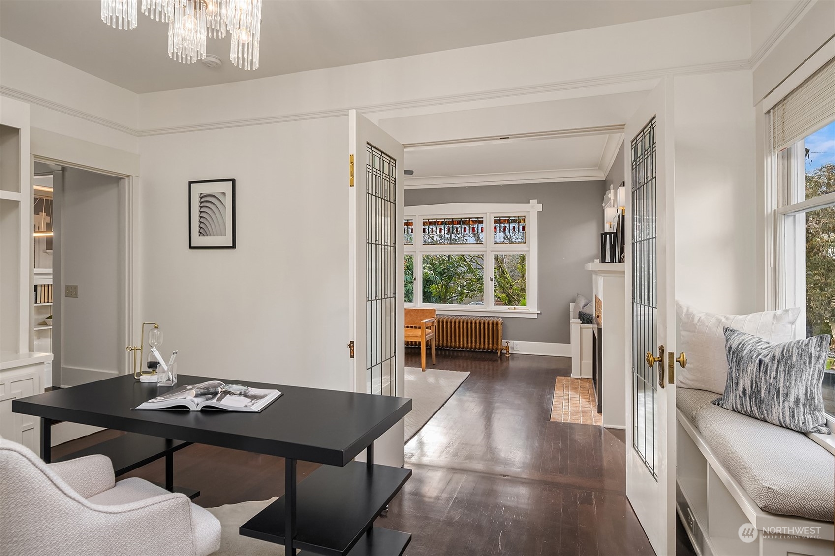 2406 2nd Avenue W