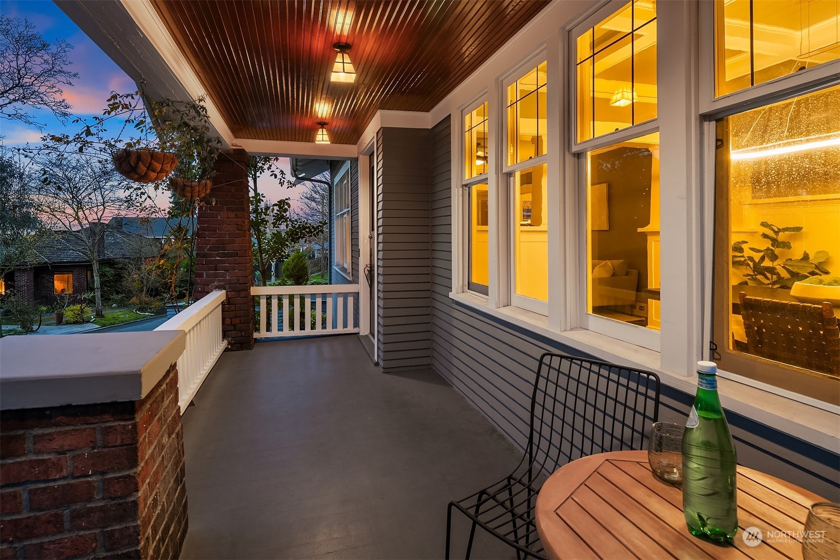 2406 2nd Avenue W