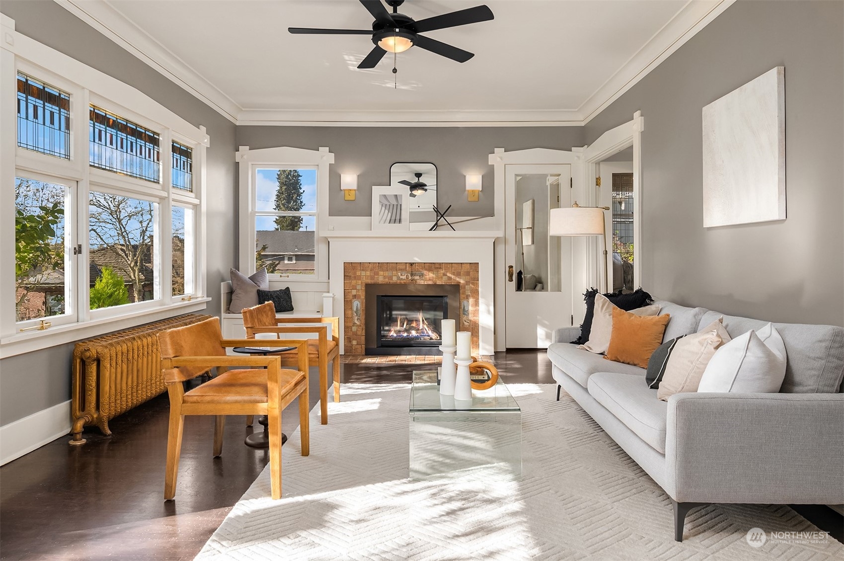 2406 2nd Avenue W