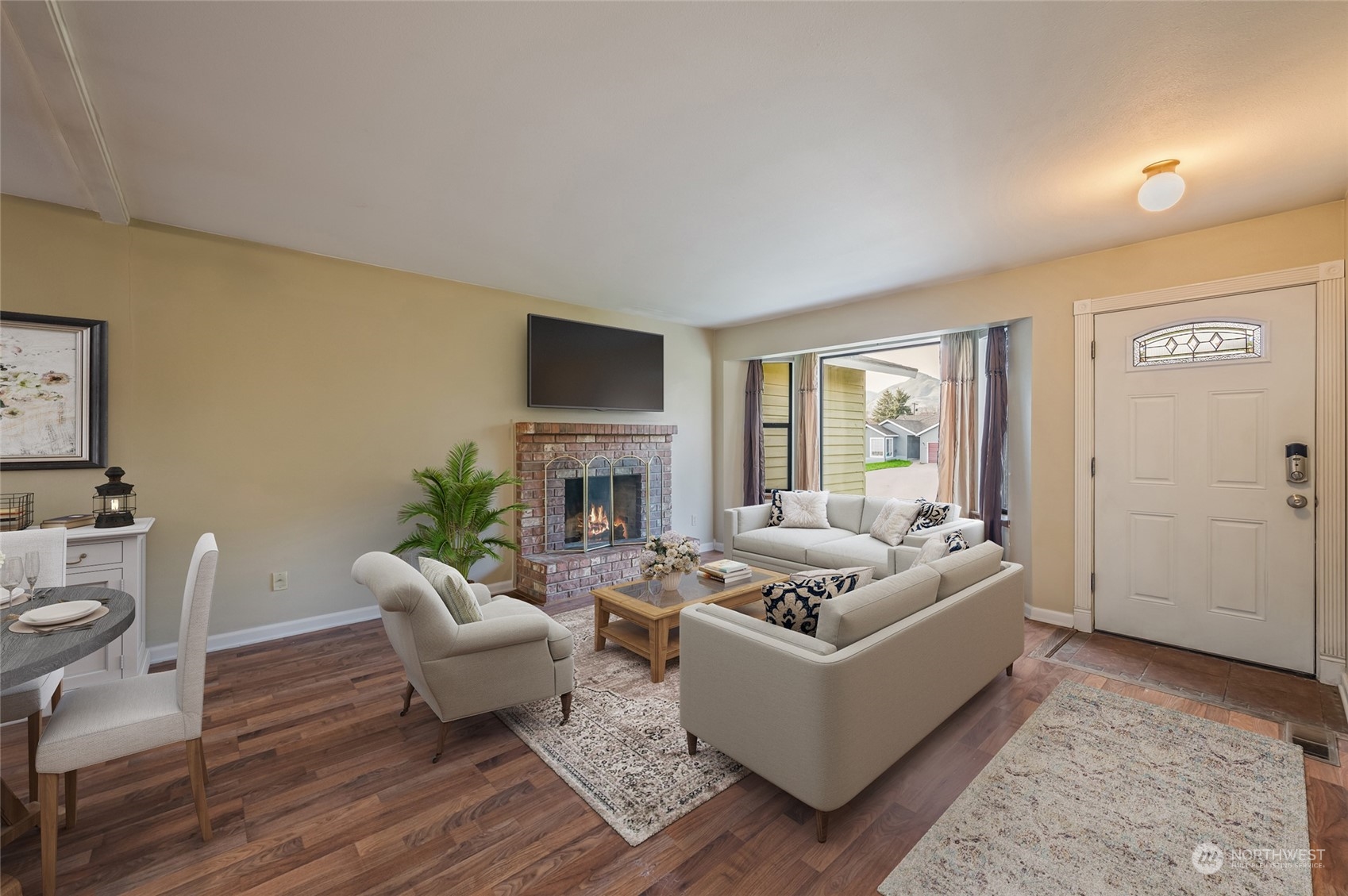 1350 Johnson Court
