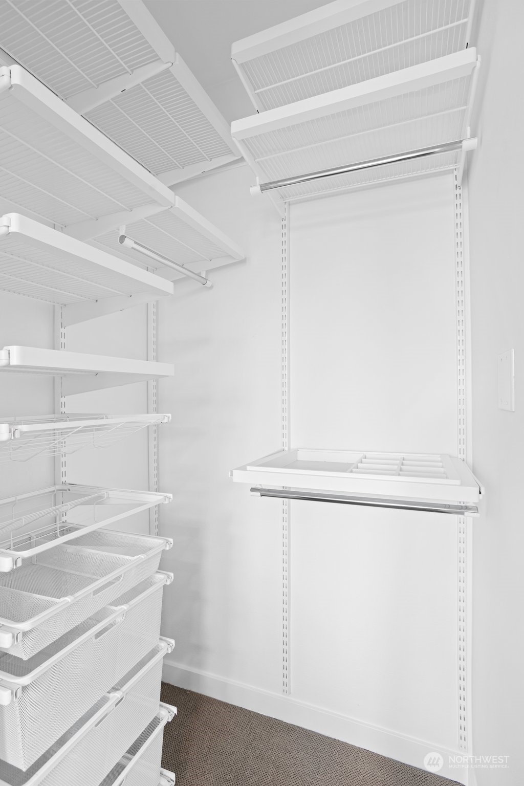 655 Crockett Street Unit: B503