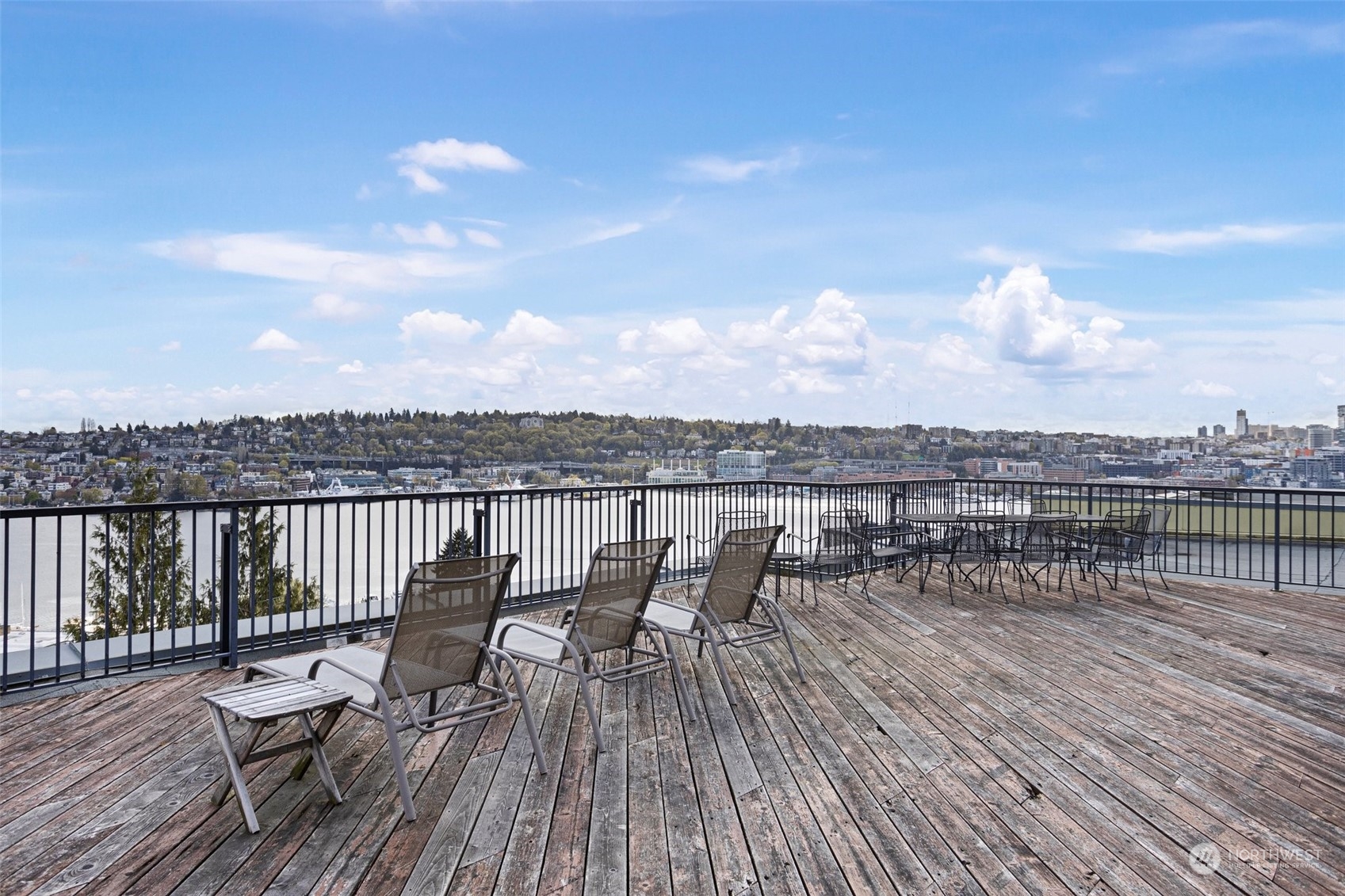 655 Crockett Street Unit: B503
