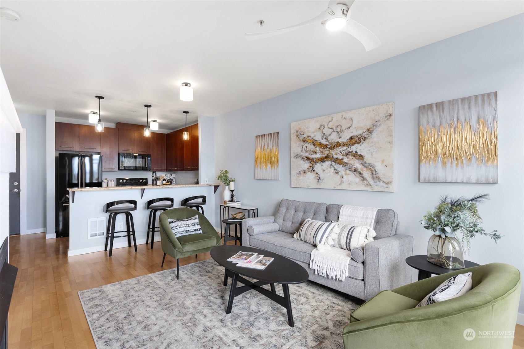 655 Crockett Street Unit: B503