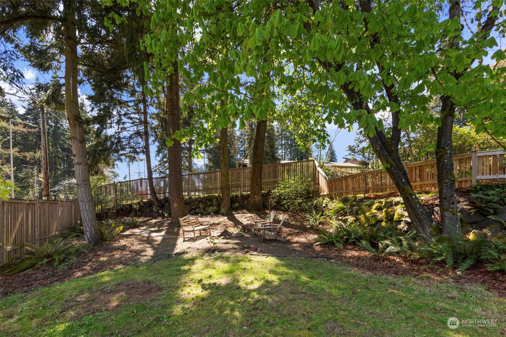 12722 Roosevelt Way NE