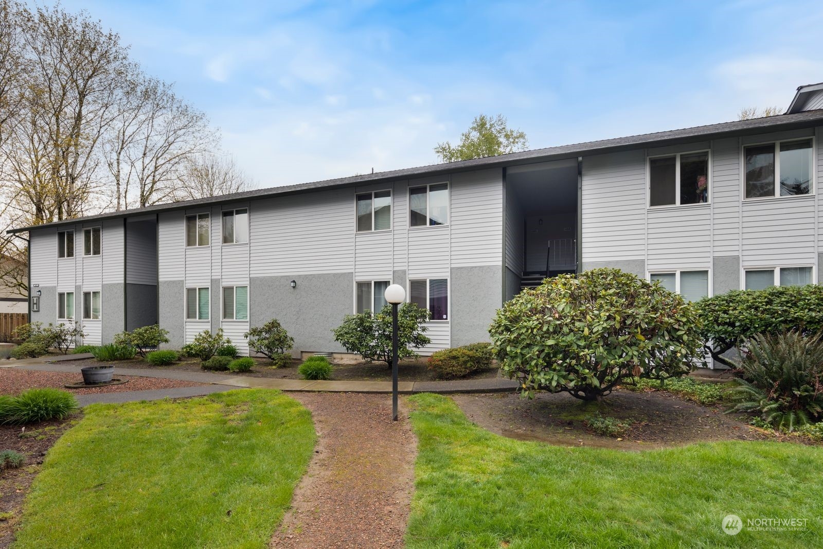 1872 Central Place S Unit: H84
