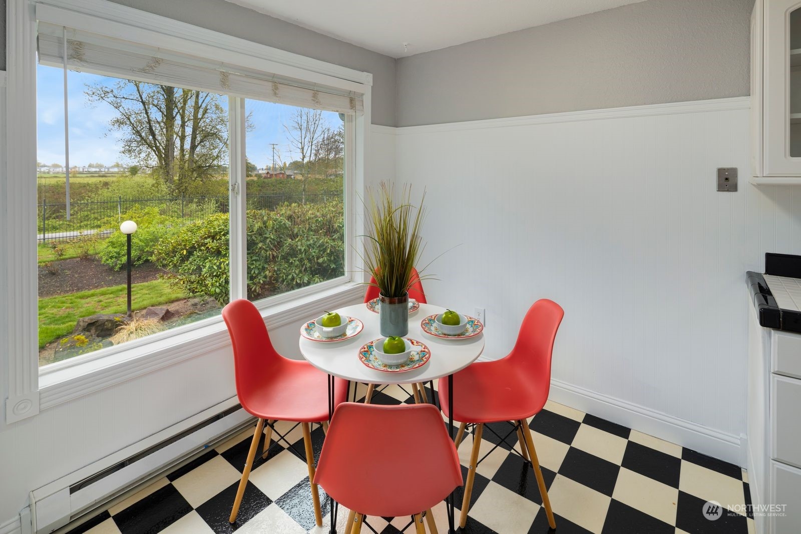 1872 Central Place S Unit: H84