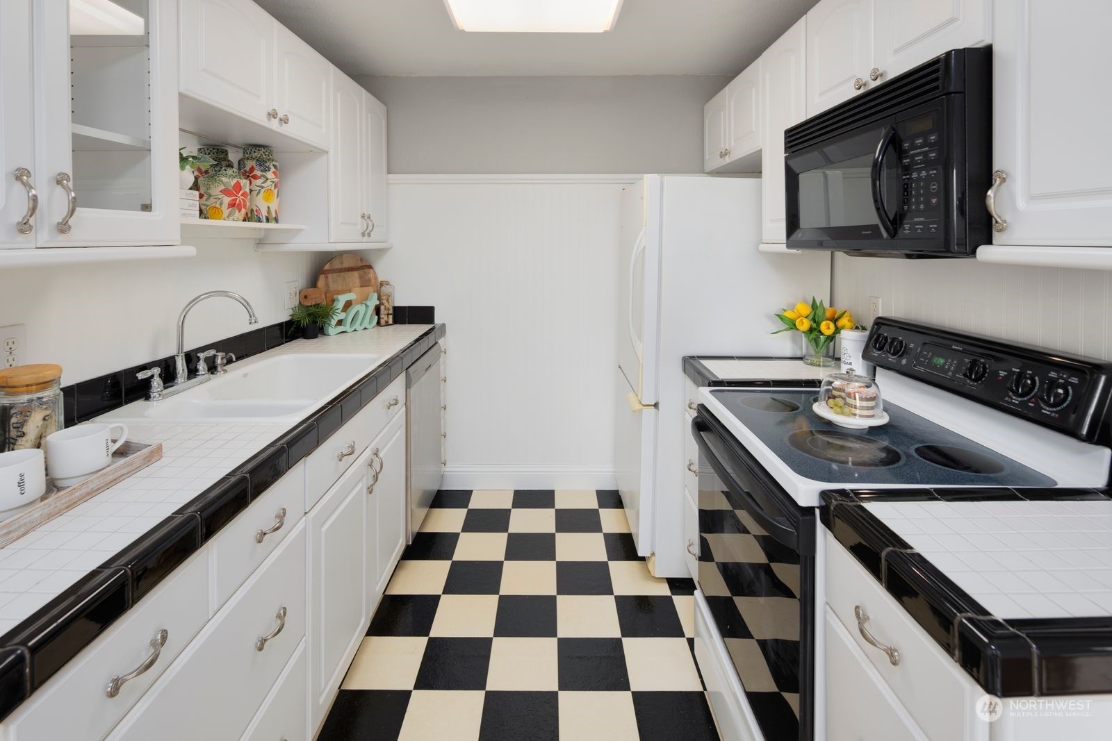 1872 Central Place S Unit: H84
