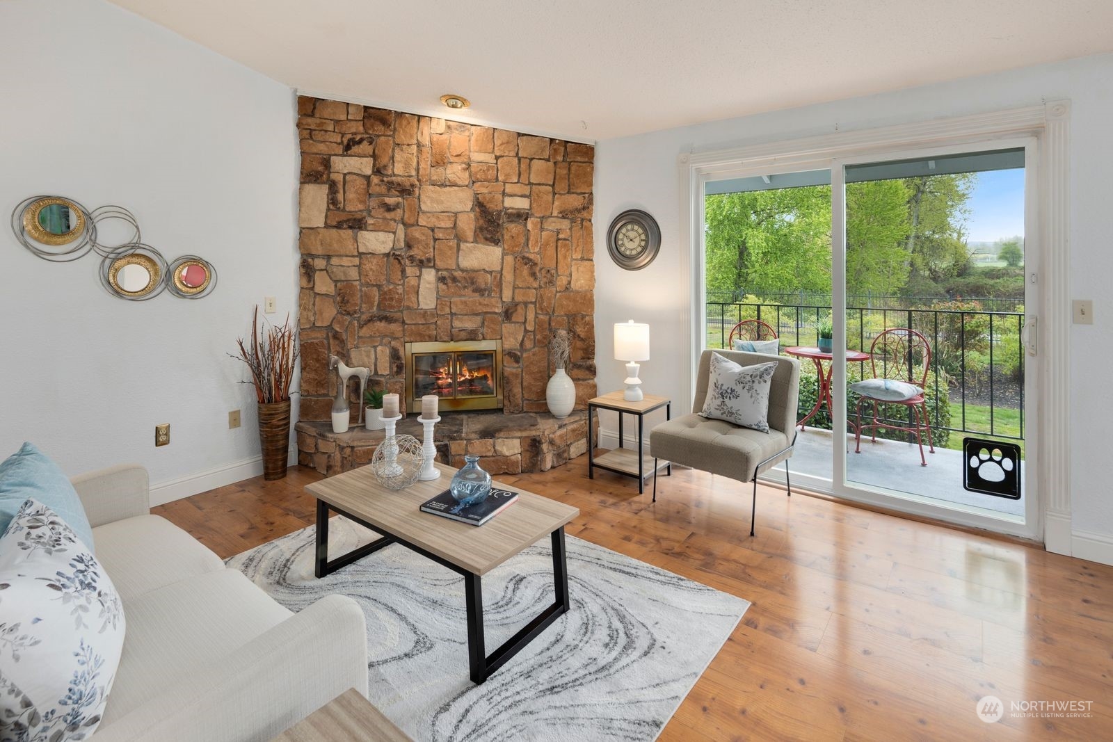 1872 Central Place S Unit: H84