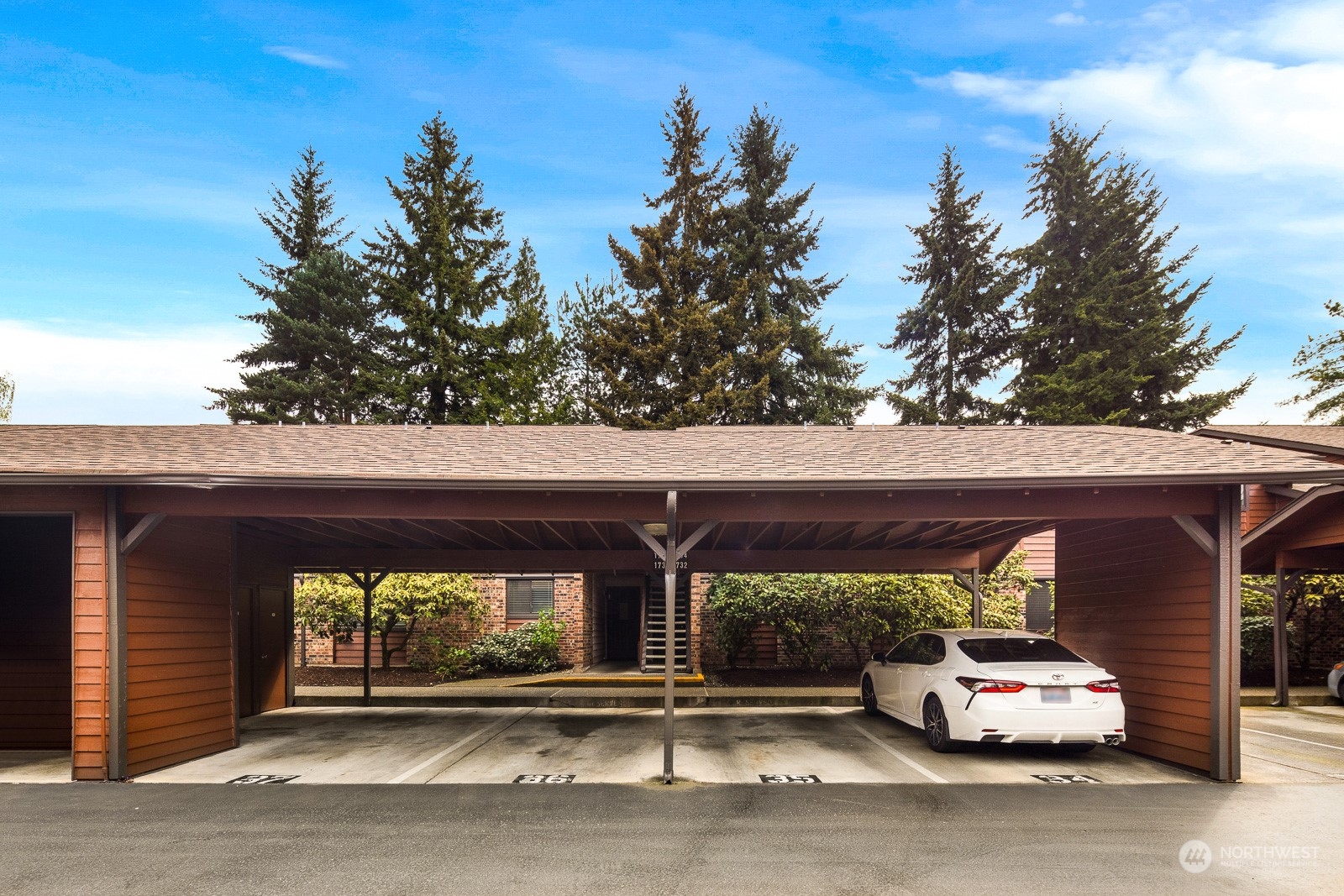 1734 157th Avenue NE Unit: B204