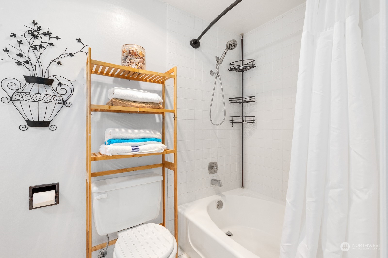 1734 157th Avenue NE Unit: B204