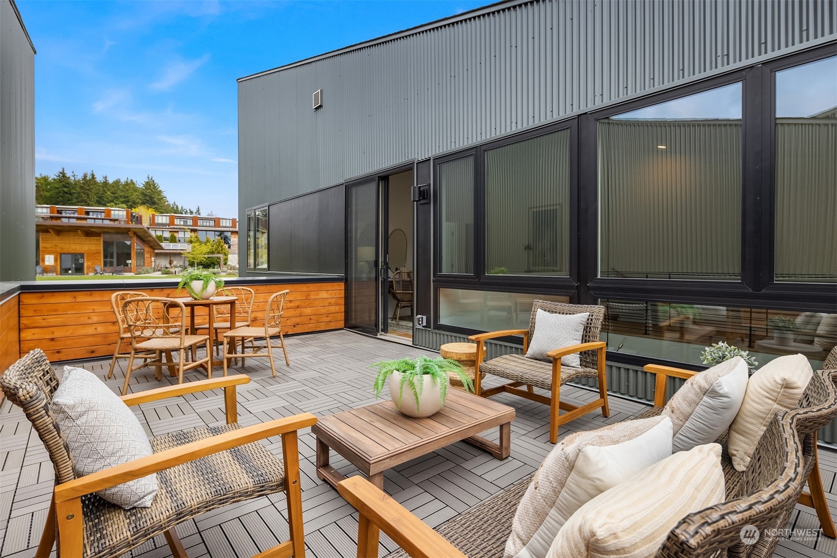 222 Canopy Path NW