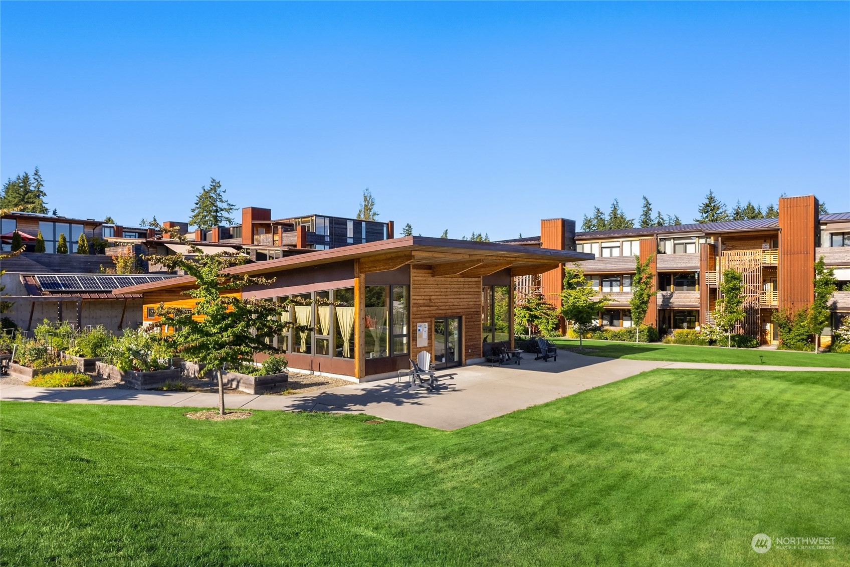 222 Canopy Path NW