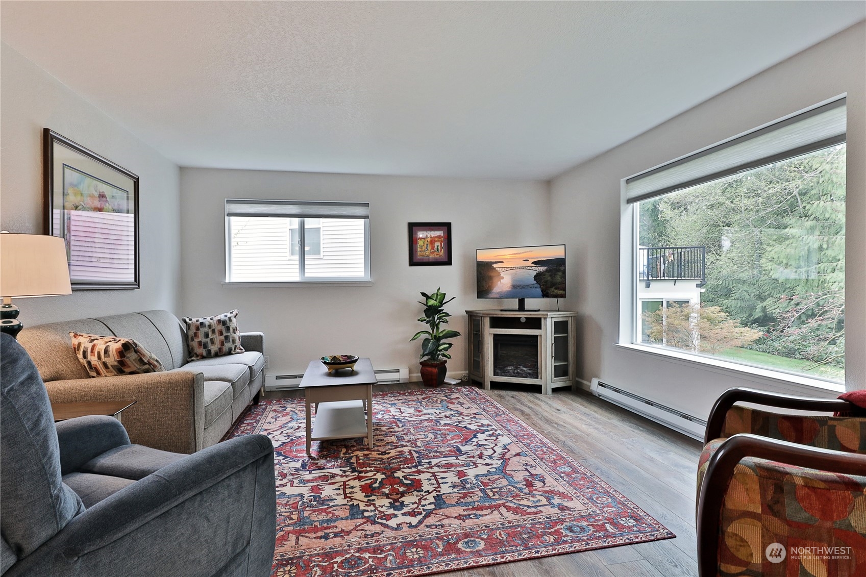 566 Creekside Terrace Unit: 101