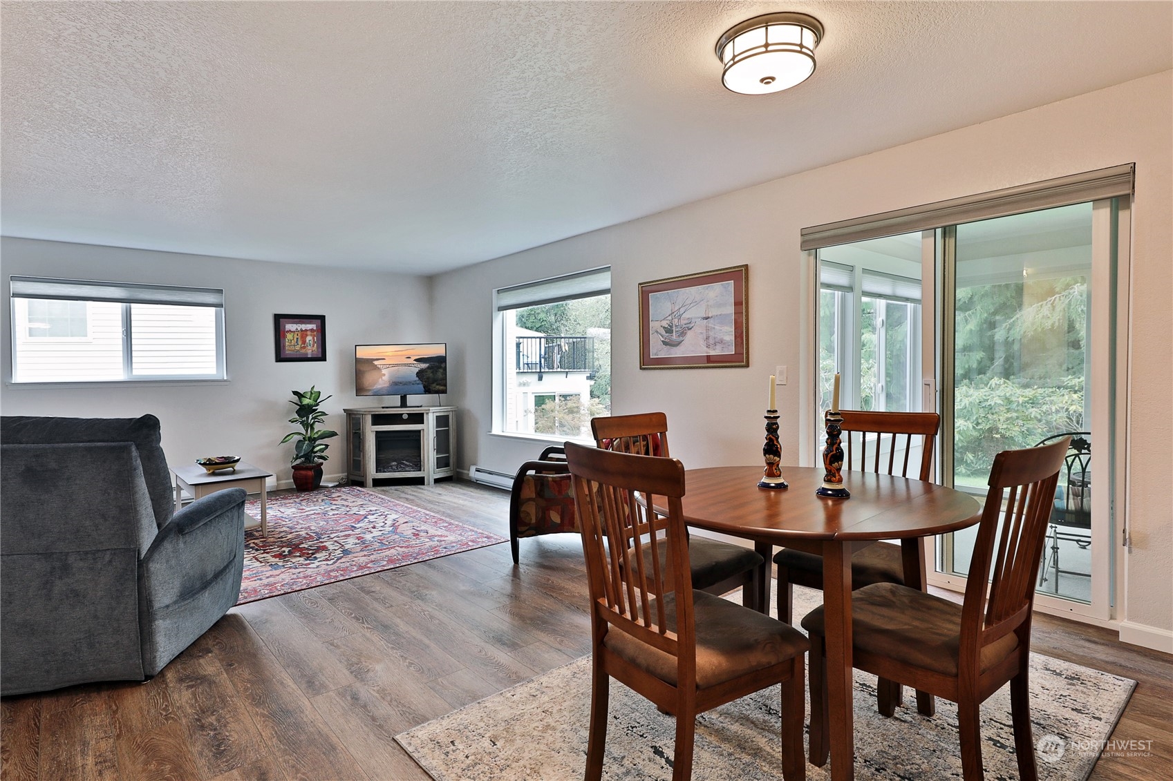 566 Creekside Terrace Unit: 101