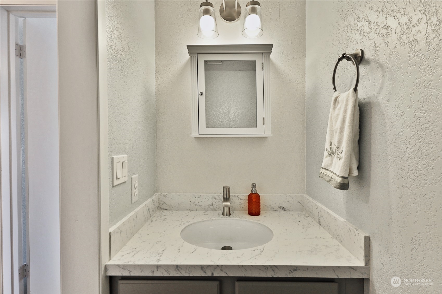 566 Creekside Terrace Unit: 101
