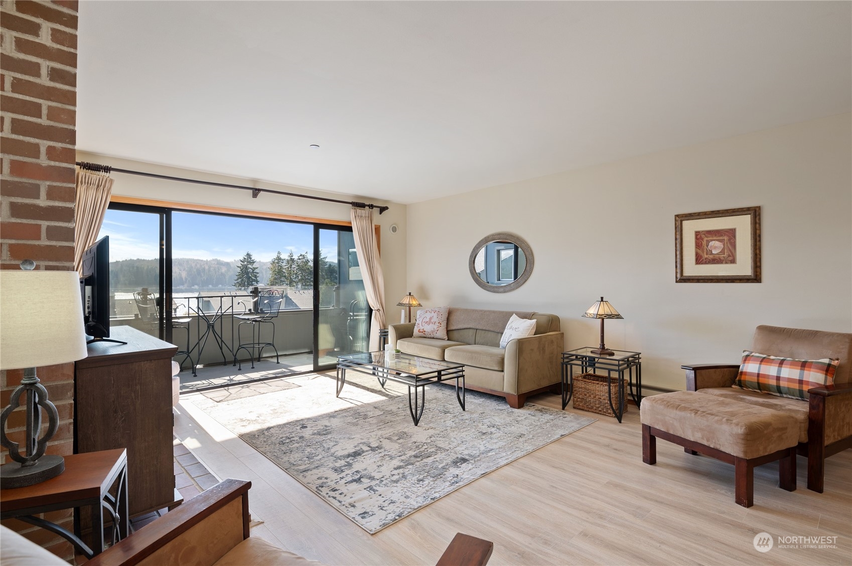 100 Olympic Place Unit: 16