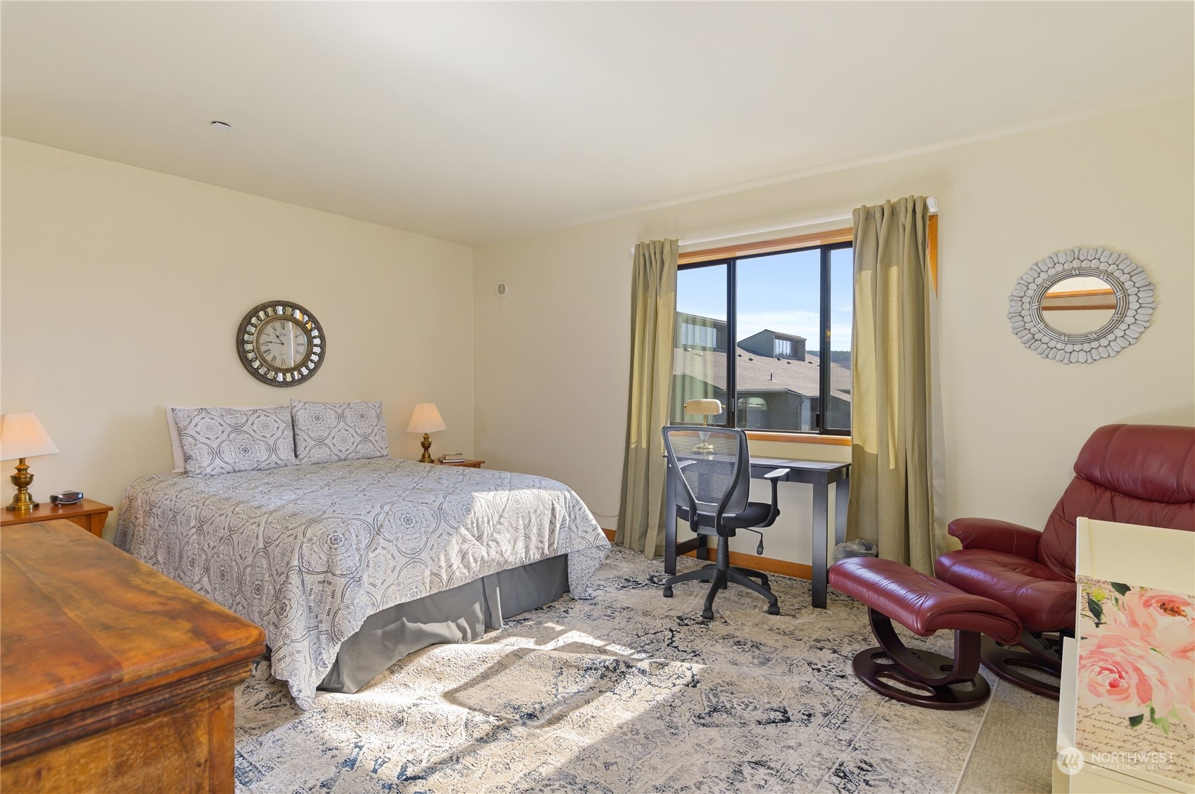 100 Olympic Place Unit: 16