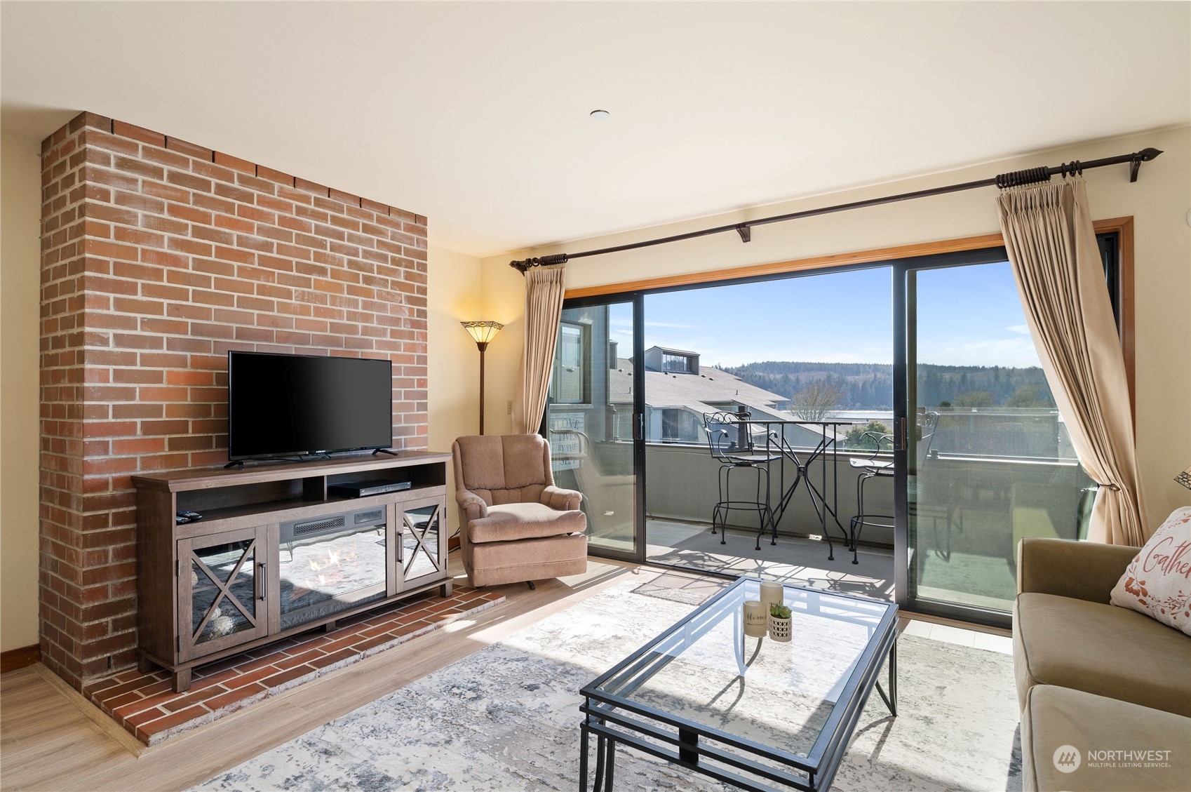 100 Olympic Place Unit: 16