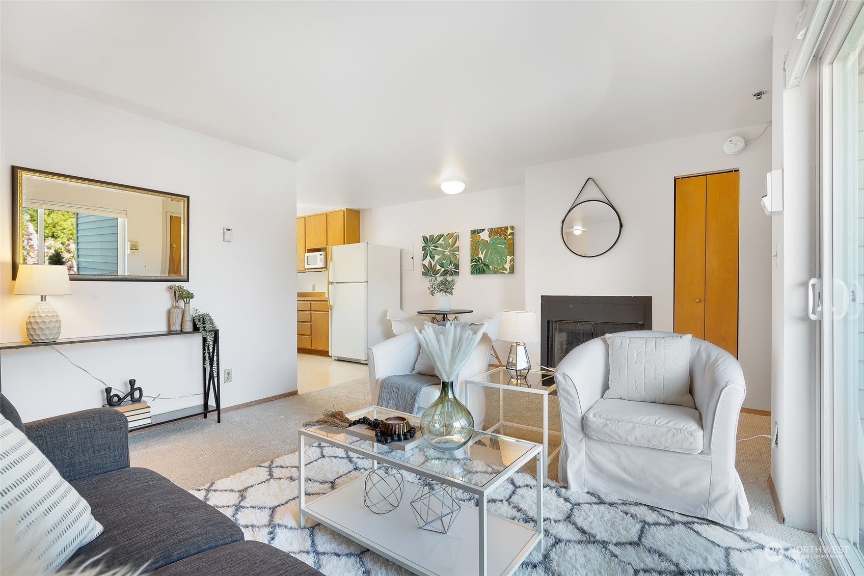 3917 SW Raymond Unit: 201