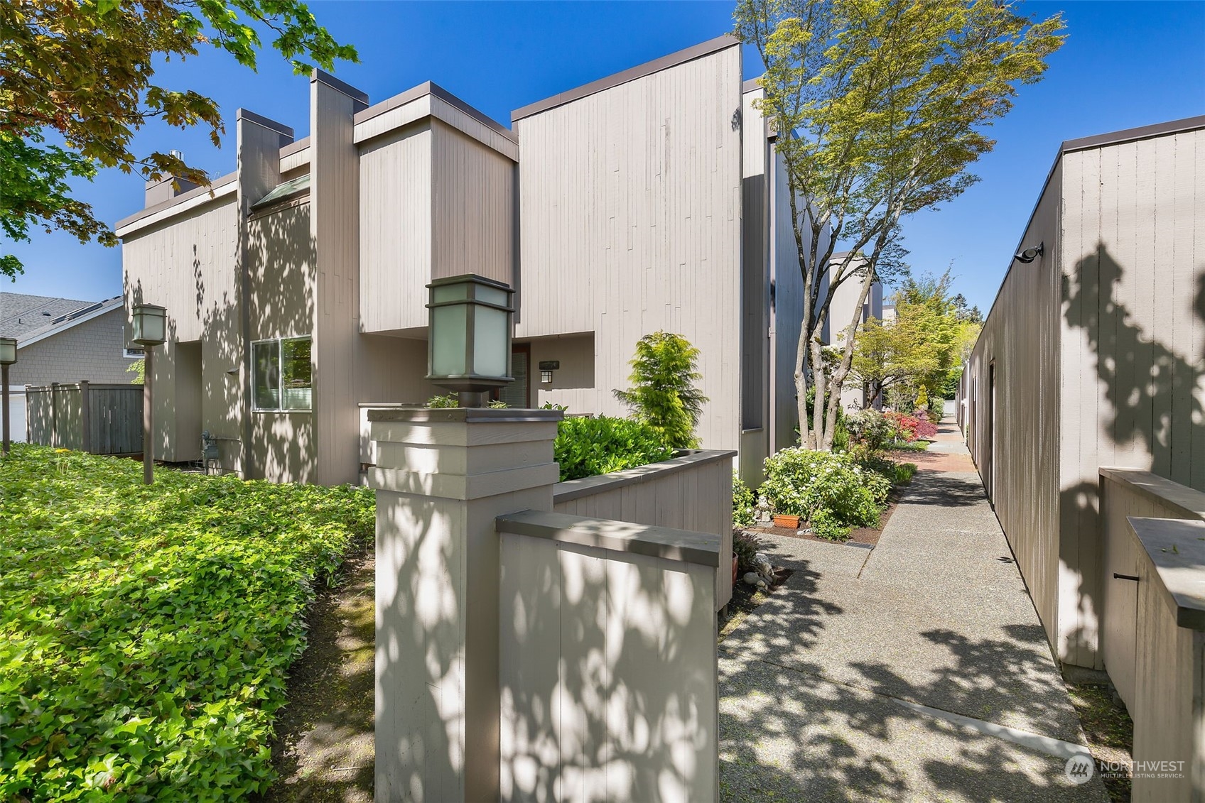 1550 NW 195th Street Unit: 110