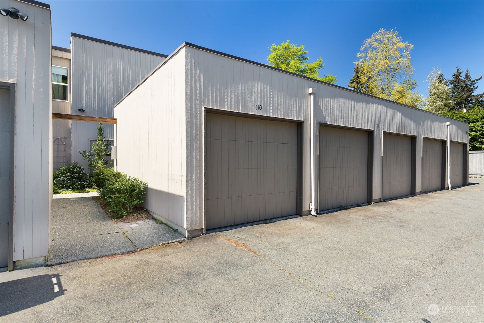 1550 NW 195th Street Unit: 110