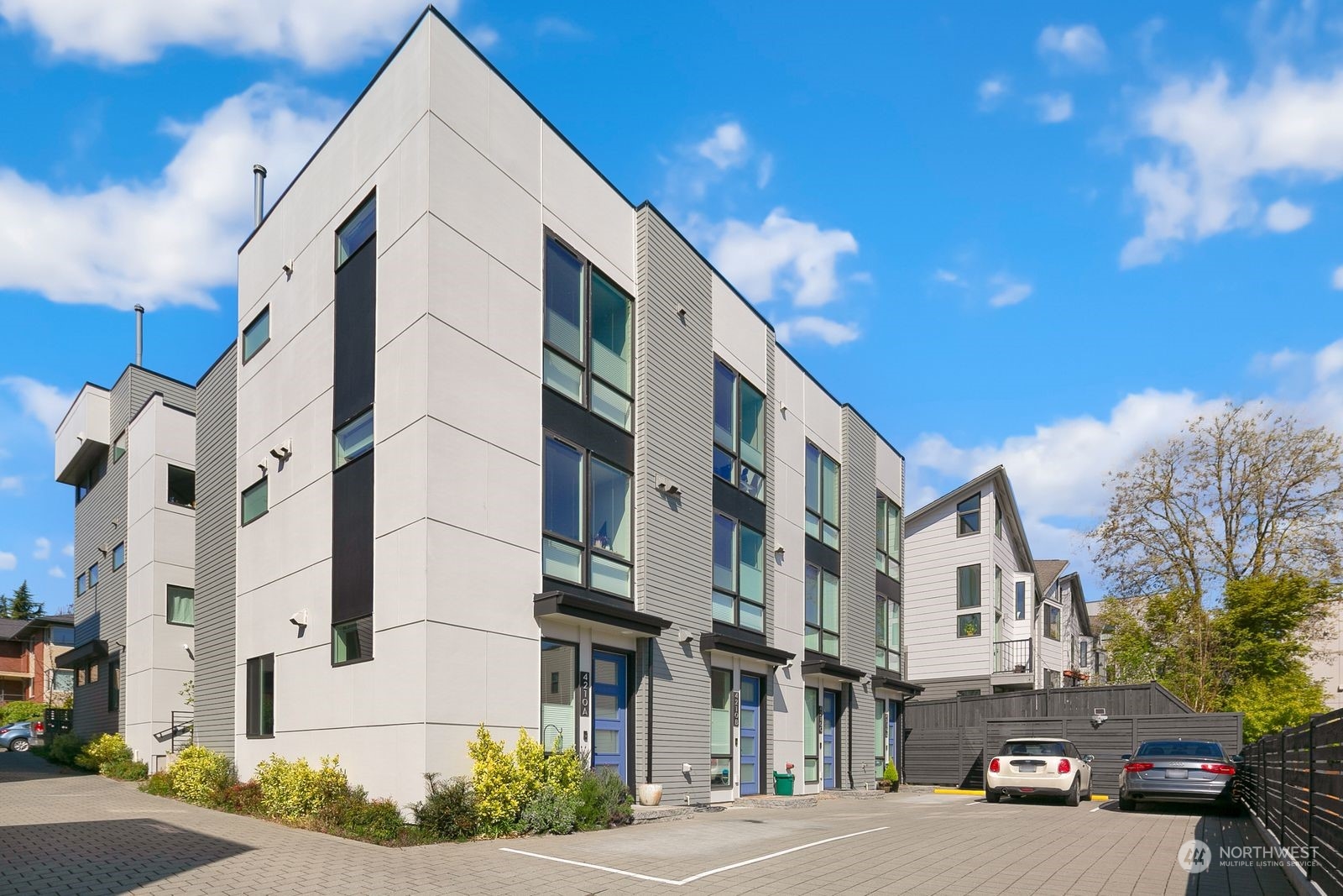 4210 Evanston Avenue N Unit: D