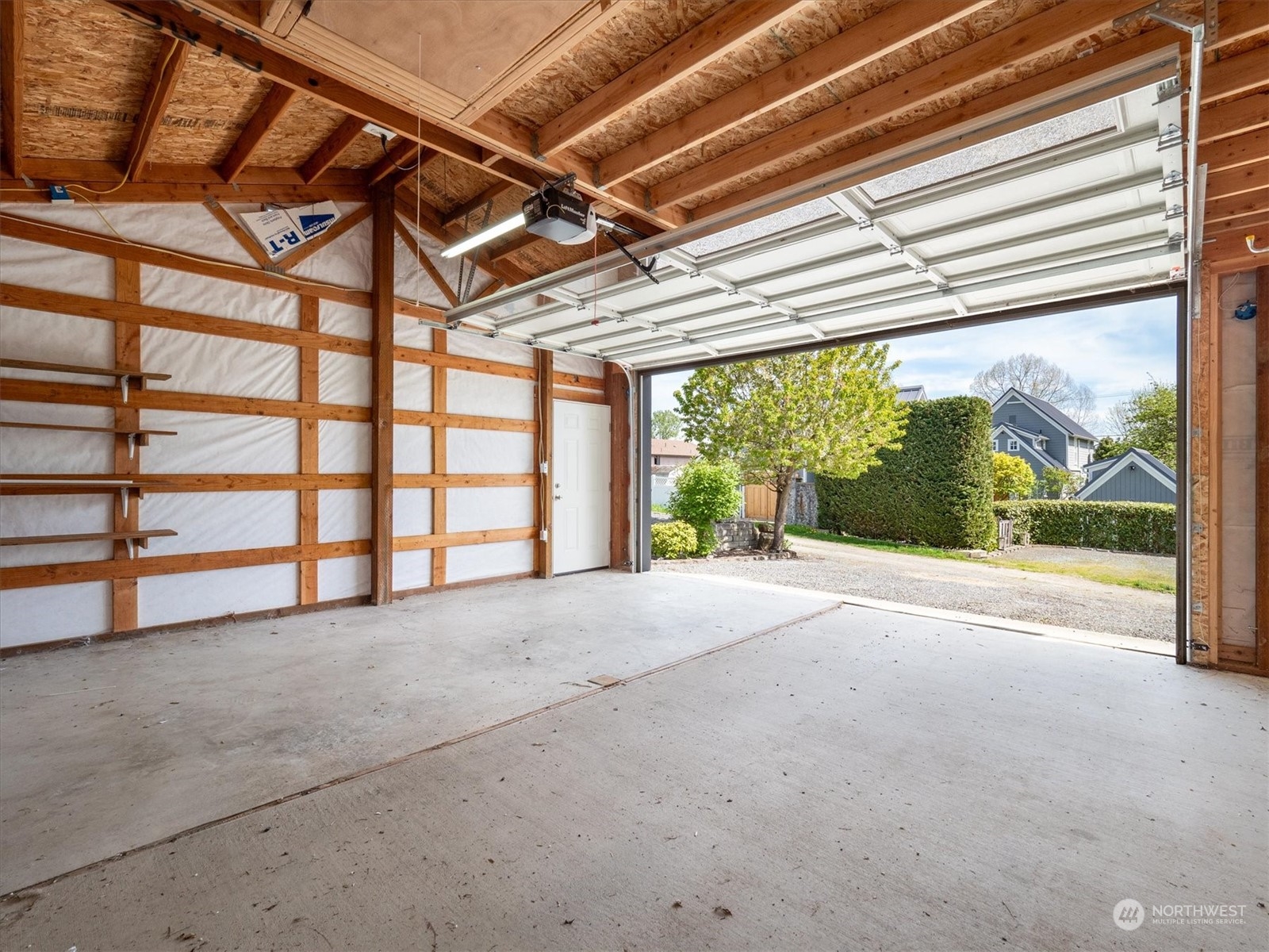515 Ave B