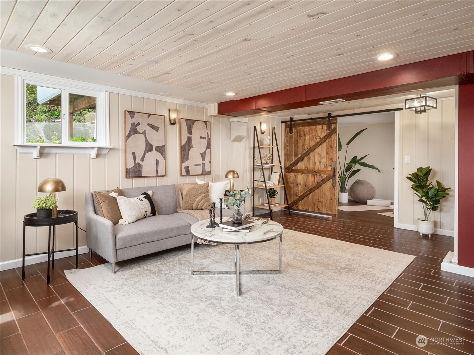515 Ave B
