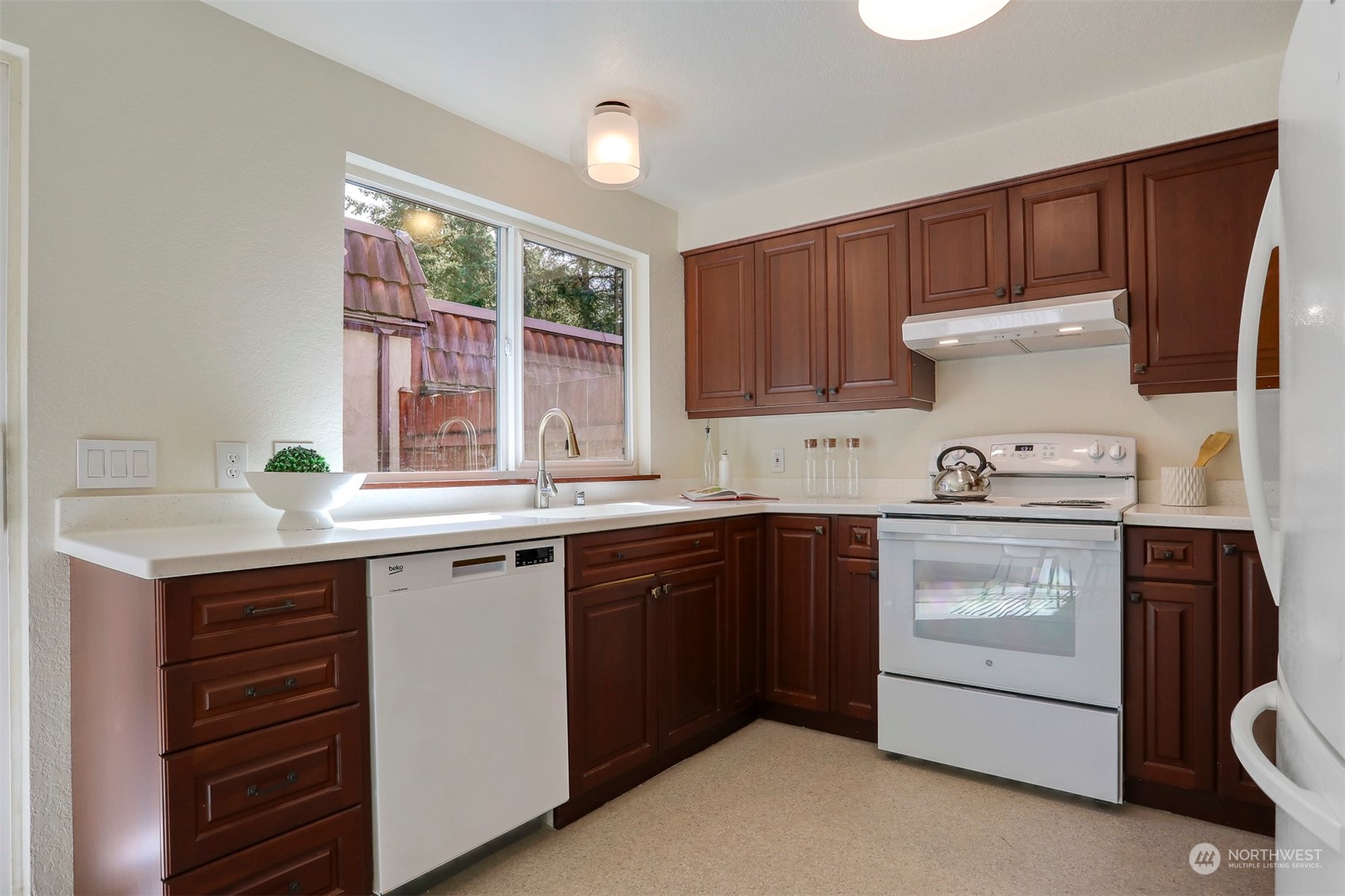 8713 238th Street SW Unit: A8
