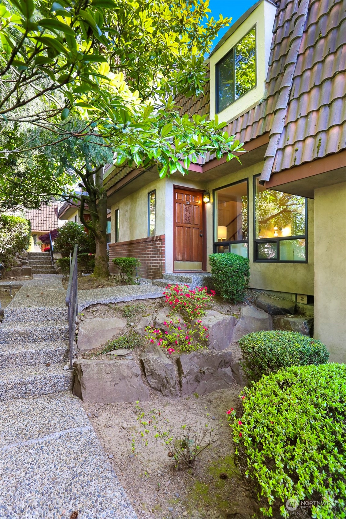 8713 238th Street SW Unit: A8
