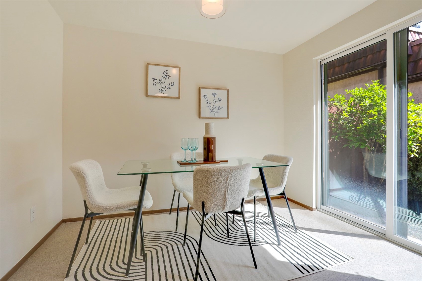 8713 238th Street SW Unit: A8
