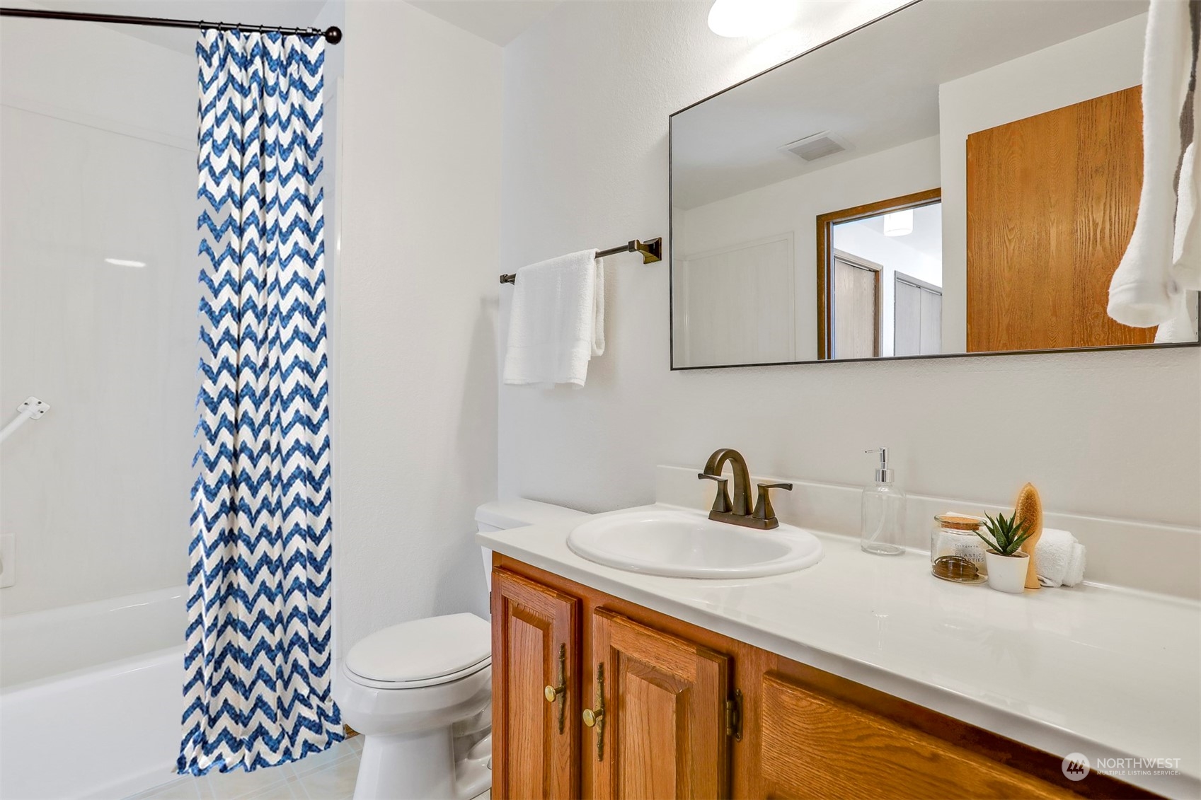 8713 238th Street SW Unit: A8