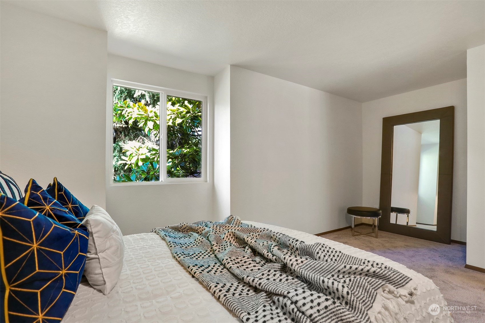 8713 238th Street SW Unit: A8