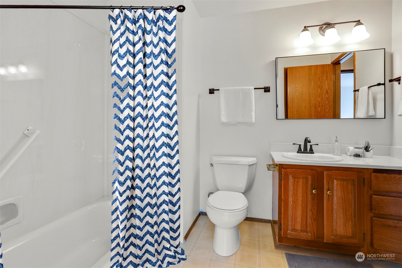 8713 238th Street SW Unit: A8