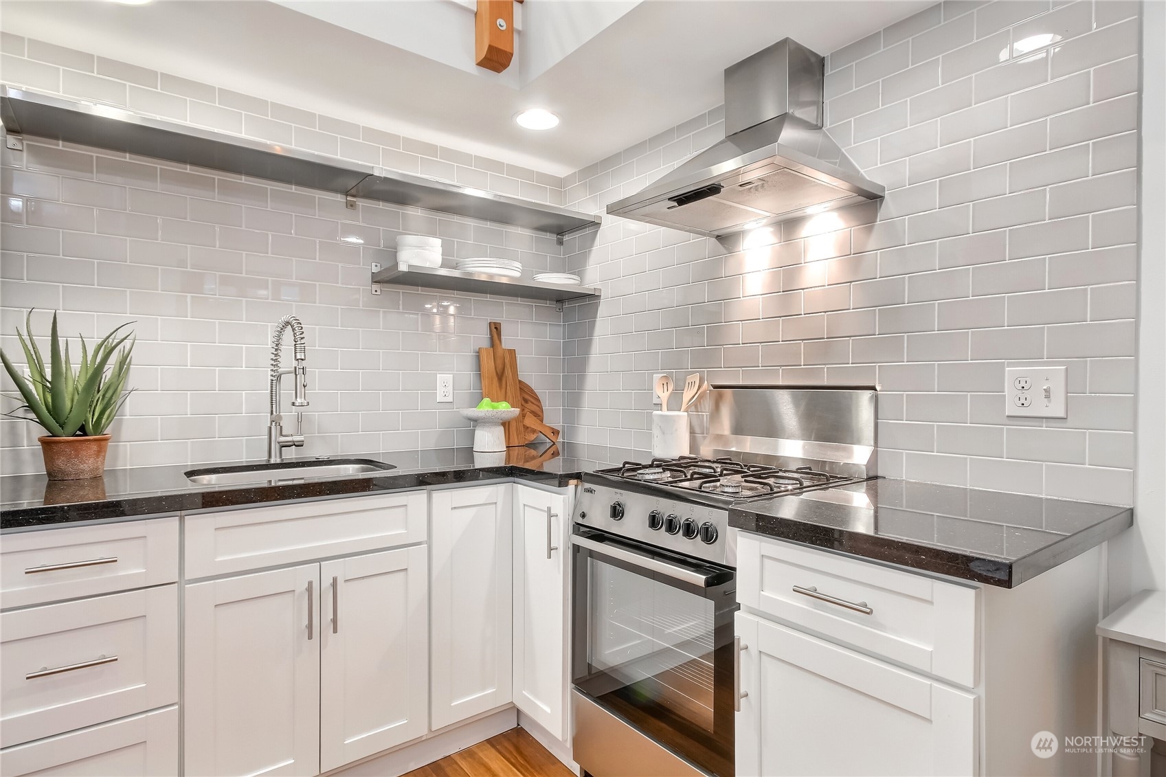 6401 Flora Avenue S Unit: A