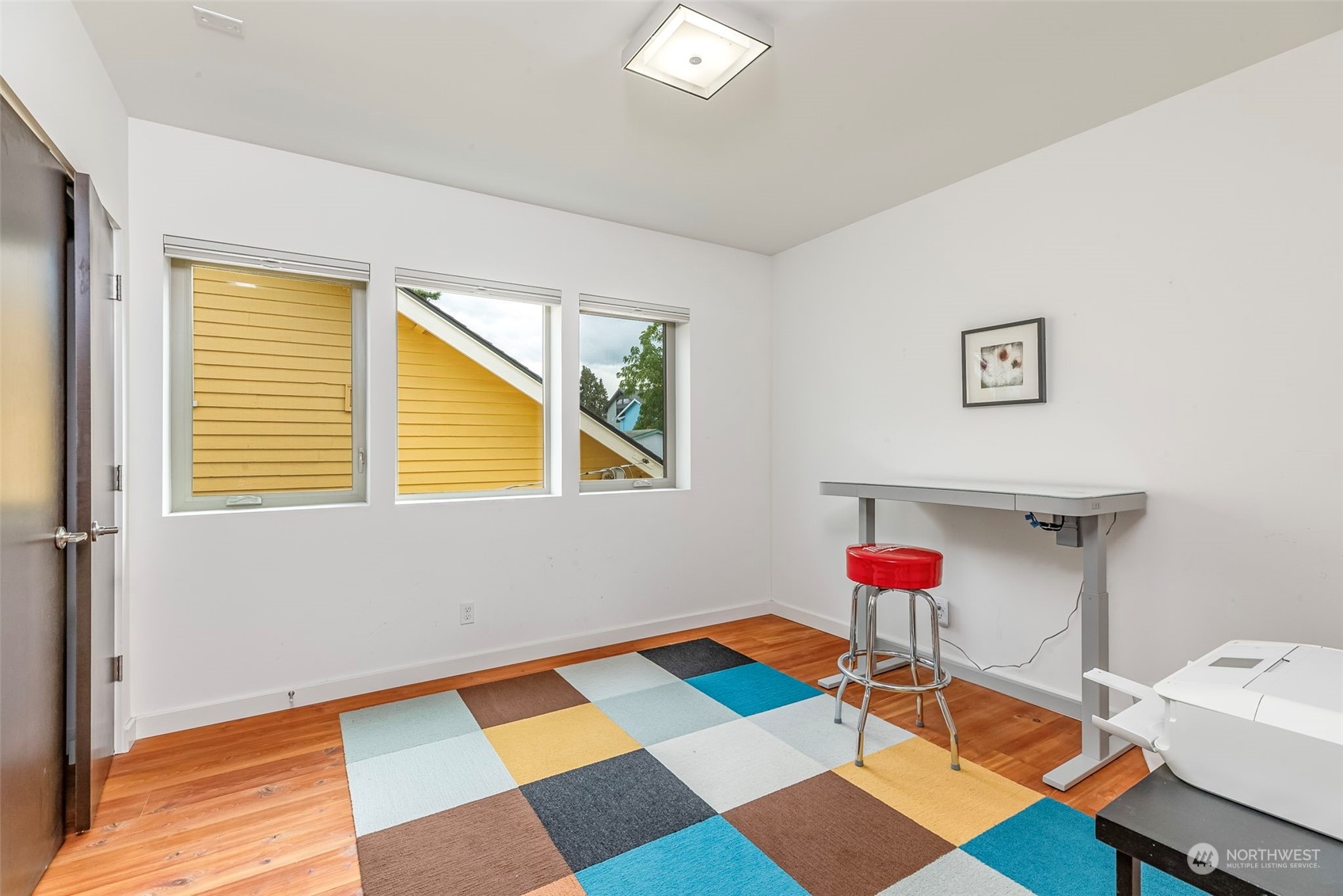 715 N 77th