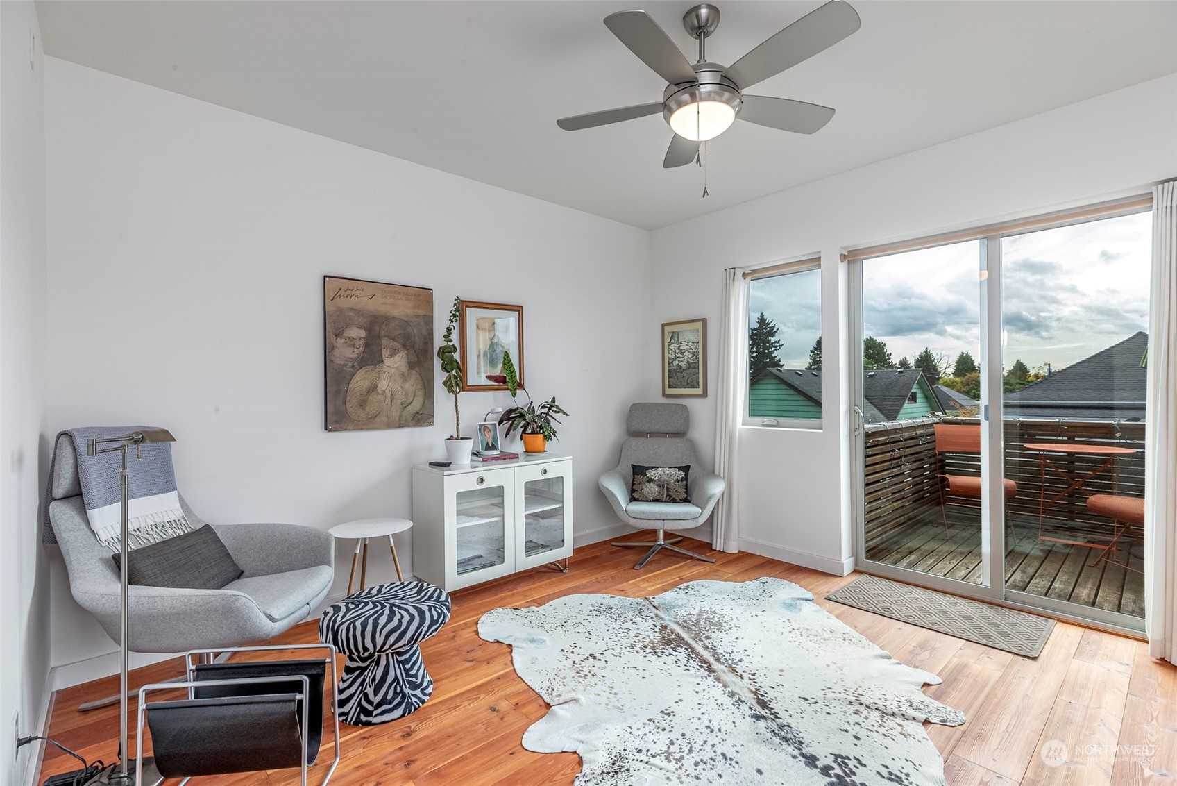 715 N 77th