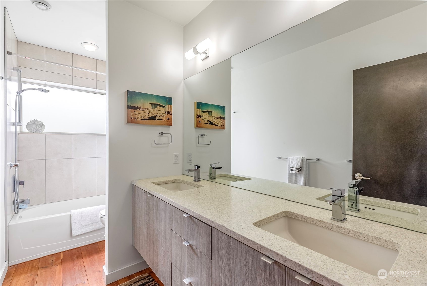 715 N 77th